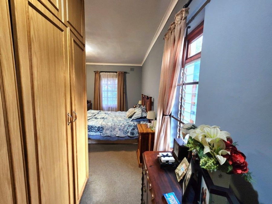 3 Bedroom Property for Sale in Panorama Western Cape